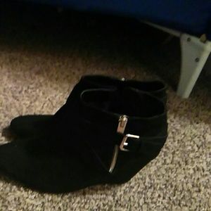 Wedge heels black boots